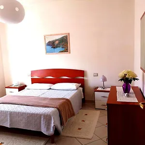 Piccolo B , Bosa Italia