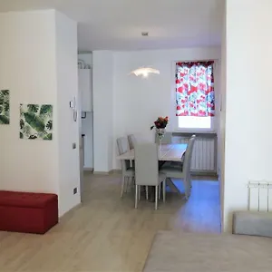 https://feel-at-home-casa-alexandra-lovere.it-lombardy.com